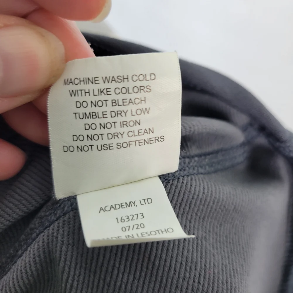 BCG Cold Weather Gray Long Sleeve Fighting Unicorns T Shirt Size Medium - Picture 10 of 11